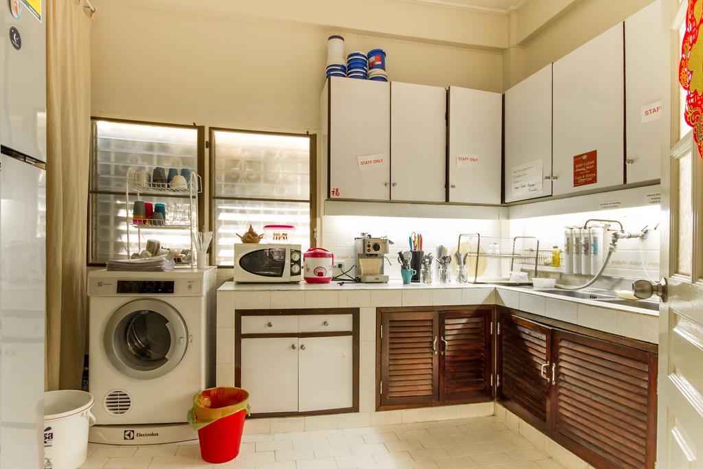 Fu House Hostel Бангкок Экстерьер фото